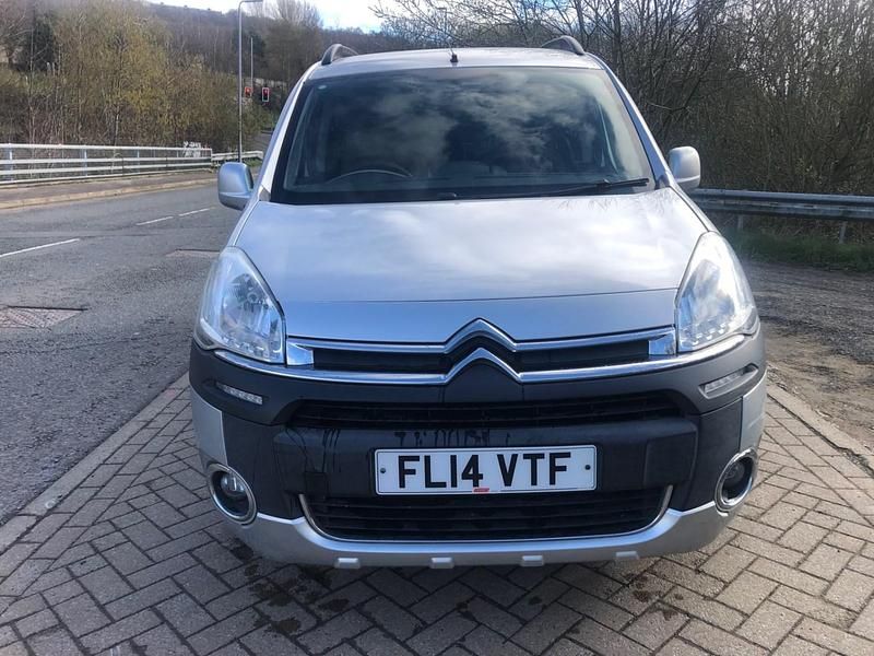 Used Citroën Berlingo XTR 2014 Silver MPV