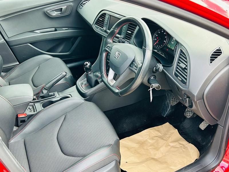 Used Seat Leon FR 150 HP (110 kW) 2015 Red Hatchback