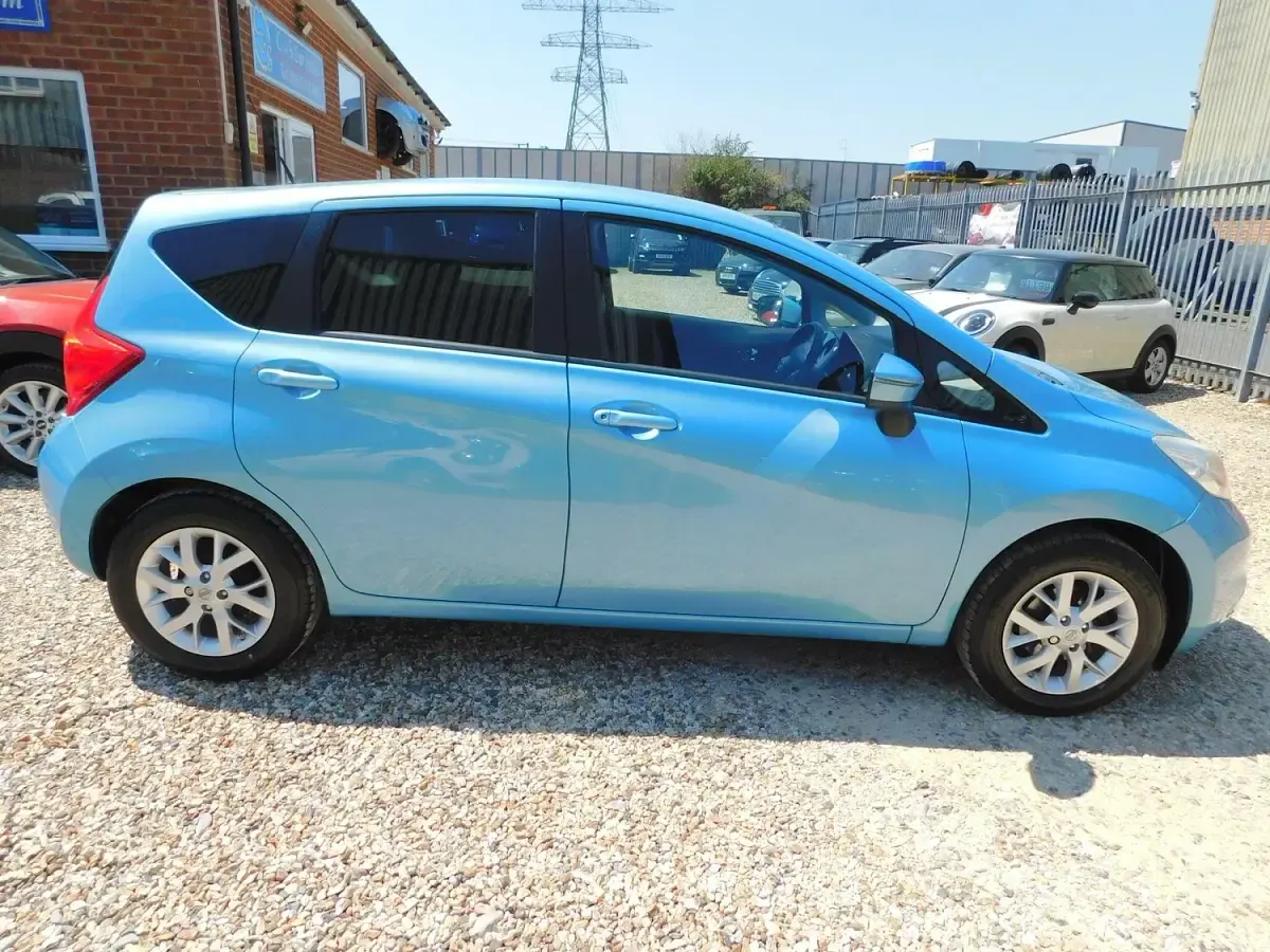 Used Nissan Note Acenta 2015 Blue Hatchback