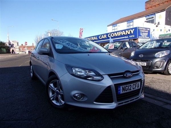 Silver Used 2012 Ford Focus Zetec Hatchback | £5,990 (Expensive) - Image 1/1