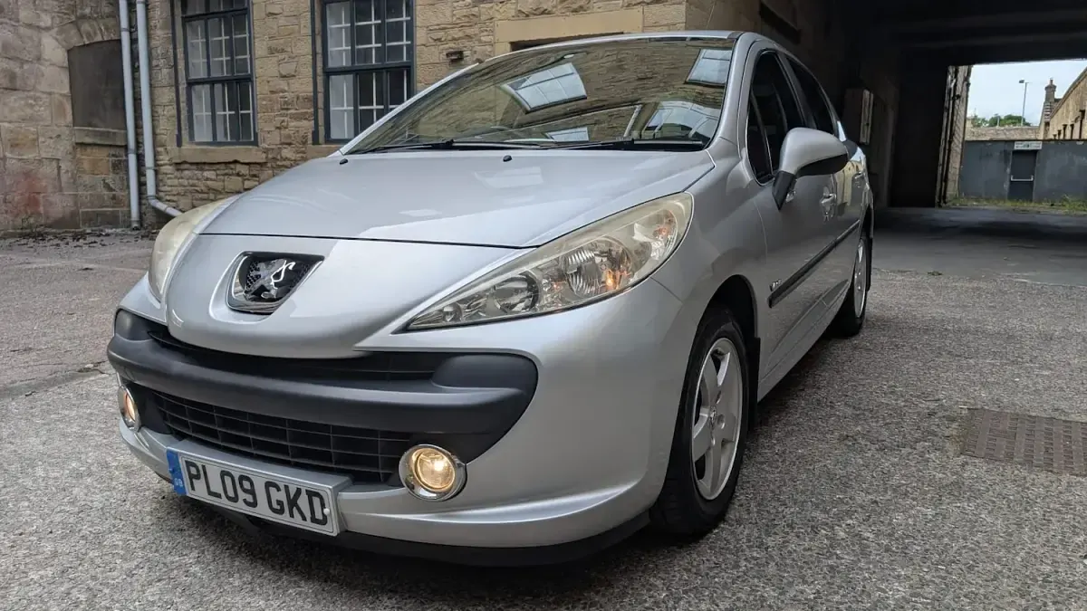 Used Peugeot 207 2009 Silver Hatchback