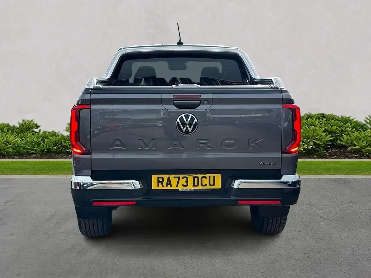 Begagnad VW Amarok Style 205 HK (150 kW) 2023 Grå Pickup