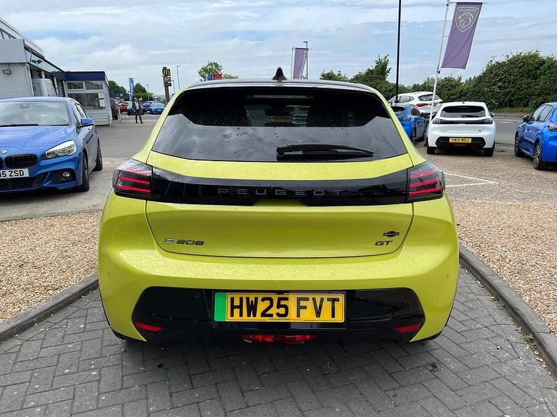 Used Peugeot e-208 GT 98 kW (134 HP) 2025 Yellow Hatchback