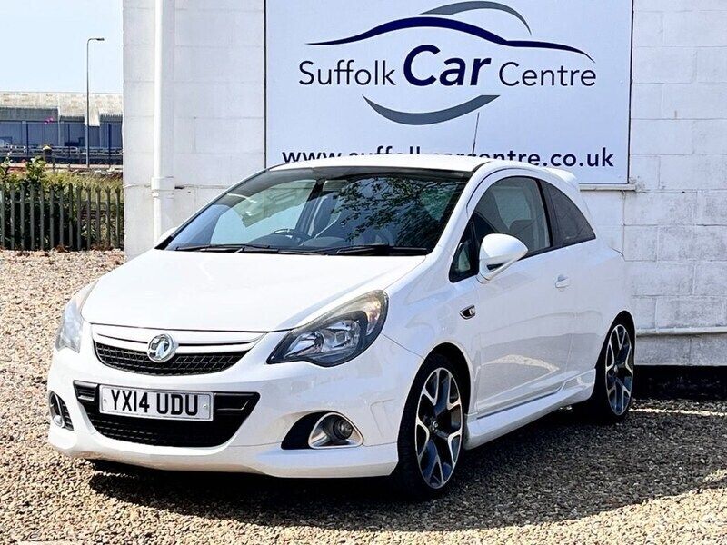 White Used 2014 Vauxhall Corsa Hatchback | £5,495 - Image 1/3