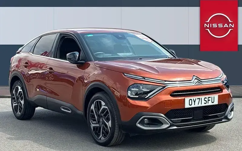 Used Citroën C4 Shine 131 HP (96 kW) 2023 SUV