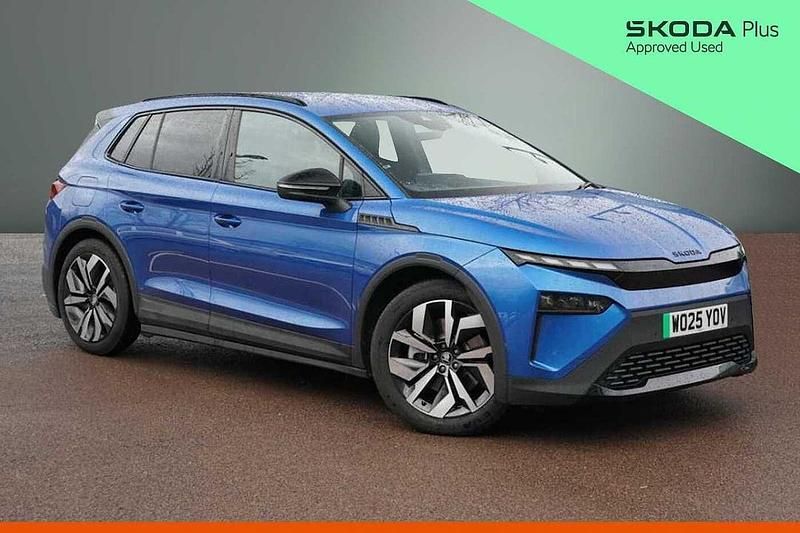 Race blue metallic New 2025 Skoda Elroq SportLine SUV | £35,750 (Fair price) - Image 1/4