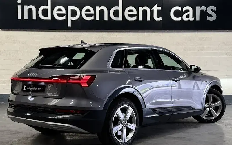 Used Audi e-tron Design 230 kW (313 HP) 2022 SUV