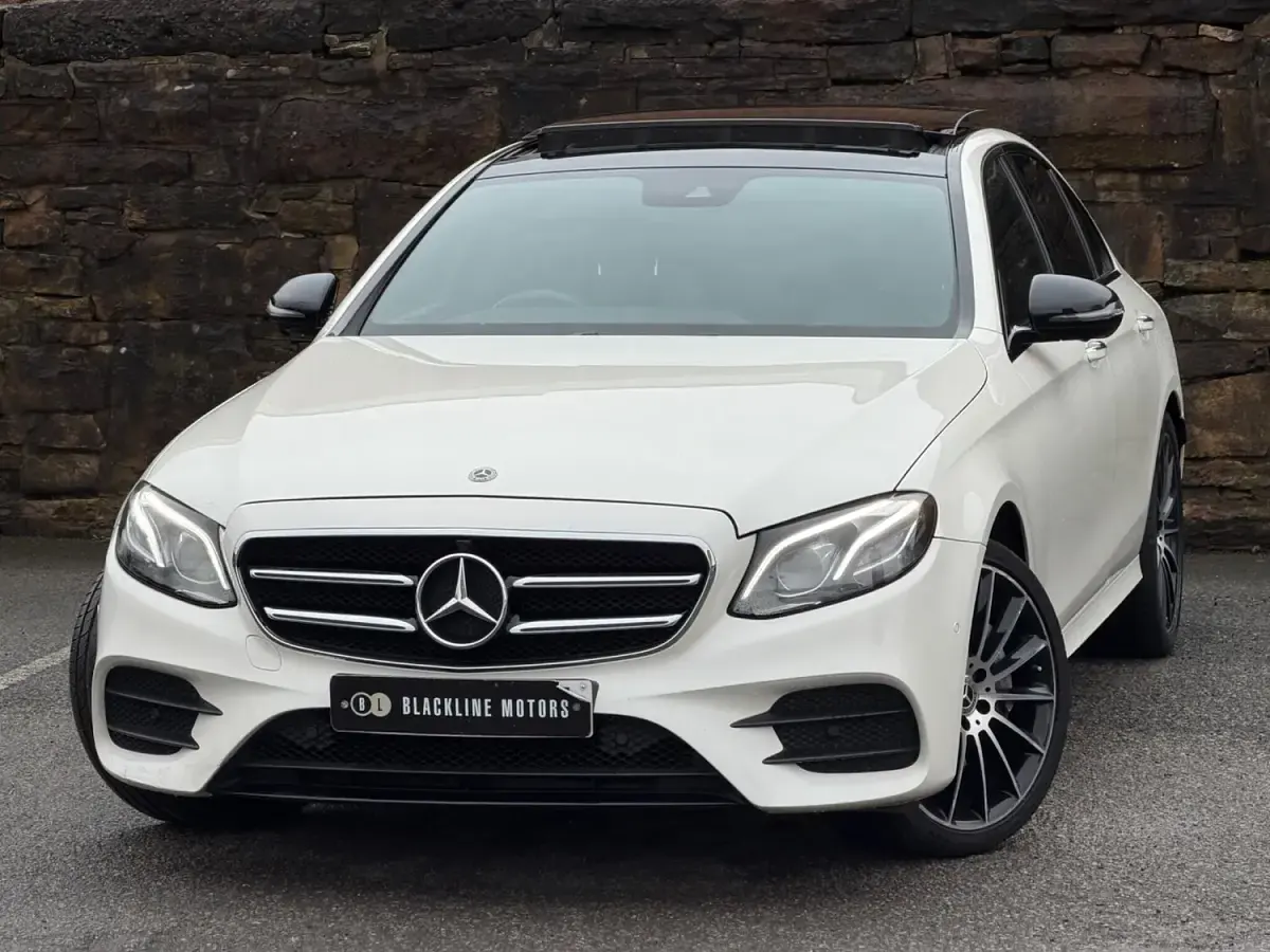Used Mercedes E400 AMG line 340 HP (250 kW) 2019 White Sedan
