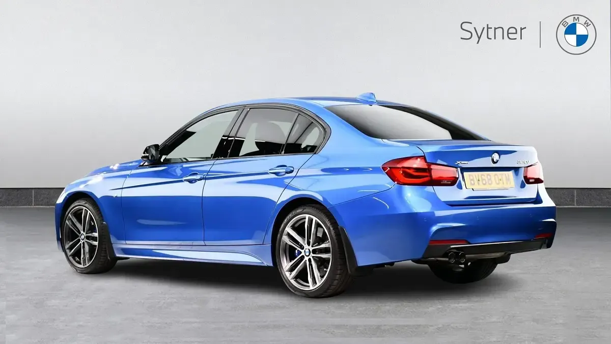 Used BMW 320 Efficient Dynamics 181 HP (133 kW) 2018 Blue