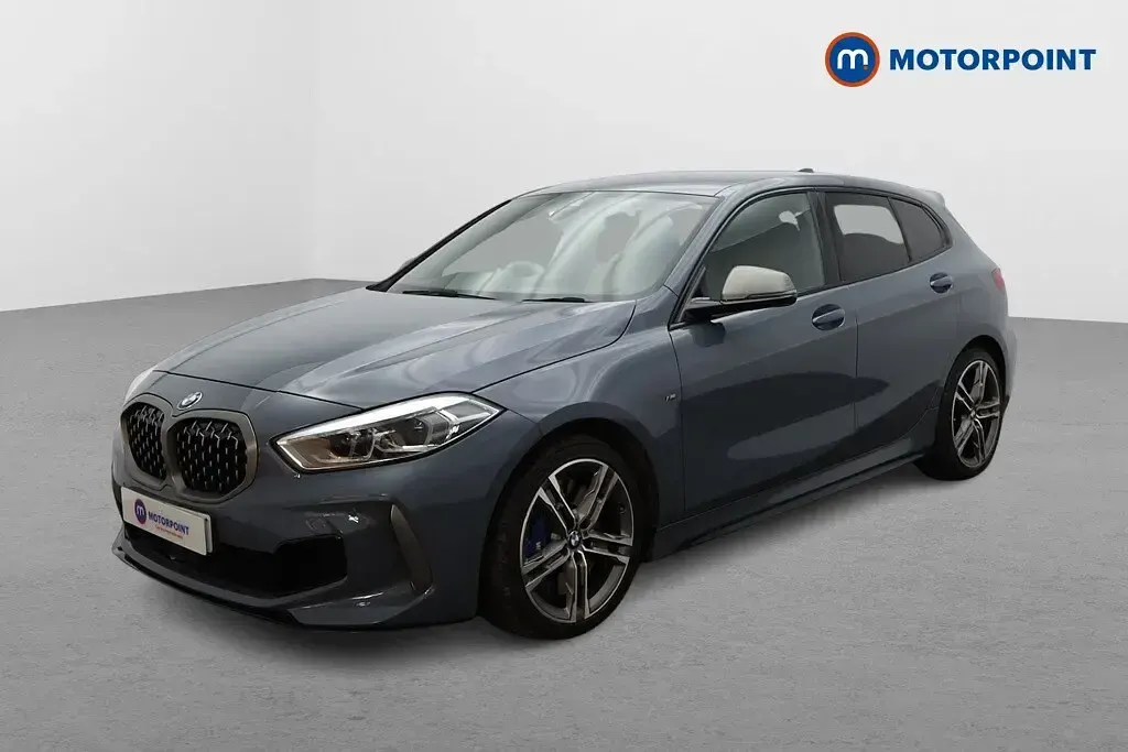 Używany BMW M135 2021 Niebieski Hatchback