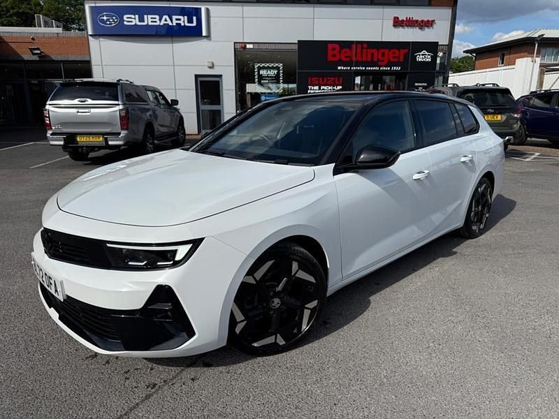 White Used 2022 Vauxhall Astra GSe Estate | £23,990 - Image 1/4