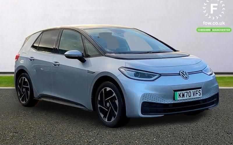 Used 2022 VW ID.3 Pro Performance Hatchback | £12,399 (Fair price) - Image 1/4