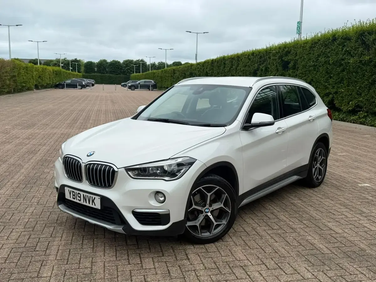 Used BMW X1 Sport Line 192 HP (141 kW) 2019 White SUV