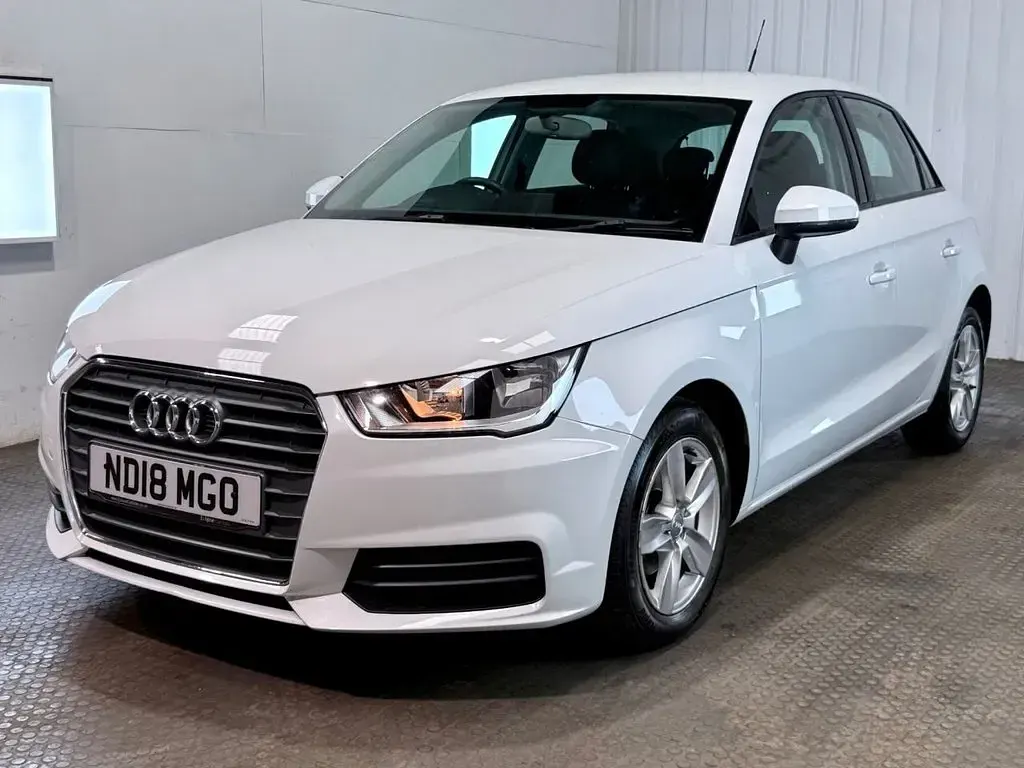 Used Audi A1 2018 White Hatchback