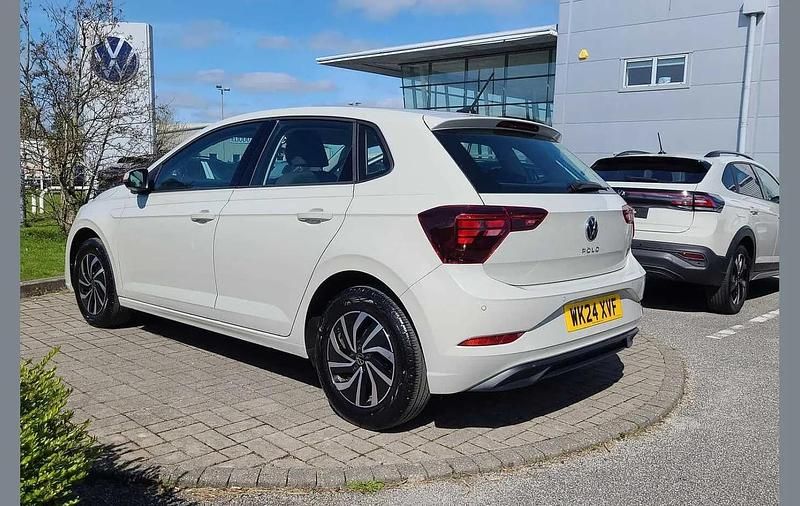 Used VW Polo Life 94 HP (69 kW) 2024 Grey Hatchback