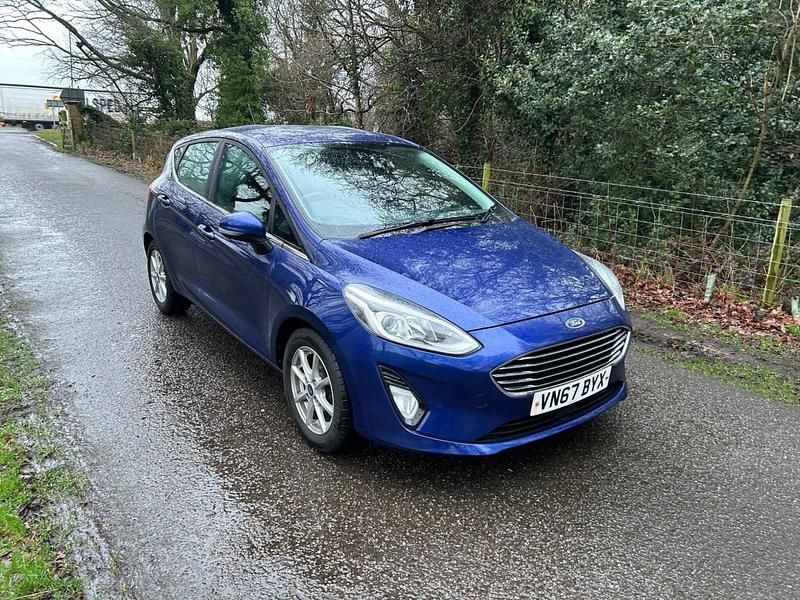Used Ford Fiesta Zetec 100 HP (73 kW) 2017 Blue Hatchback