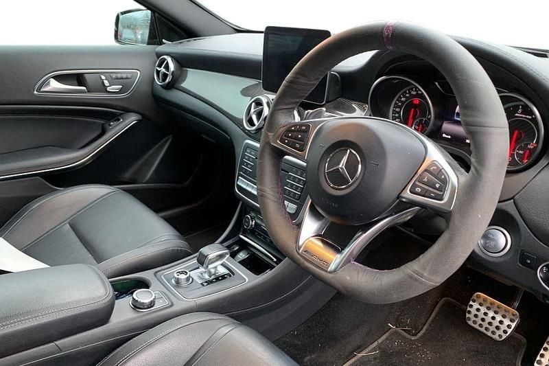 Used Mercedes GLA45 AMG Premium 381 HP (280 kW) 2017 Black SUV