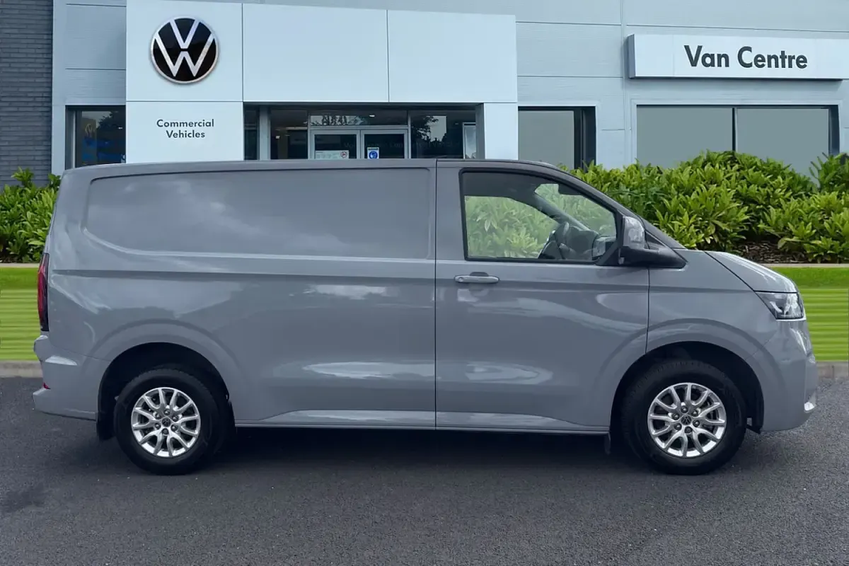 Used VW Transporter Pro 2025 Grey Van