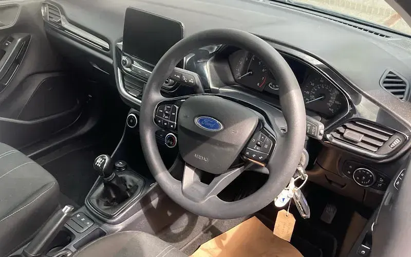 Used Ford Fiesta Trend 75 HP (55 kW) 2021 Blue Hatchback
