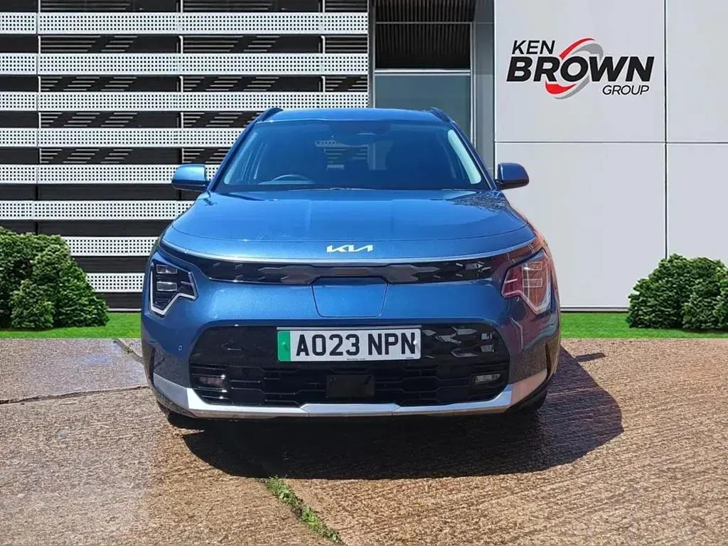 Used Kia e-Niro 11 kW (15 HP) 2023 Blue SUV