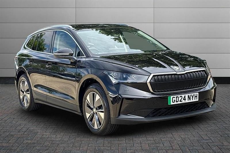 Black magic pearl effect New 2024 Skoda Enyaq iV SUV | £30,970 (Good price) - Image 1/4