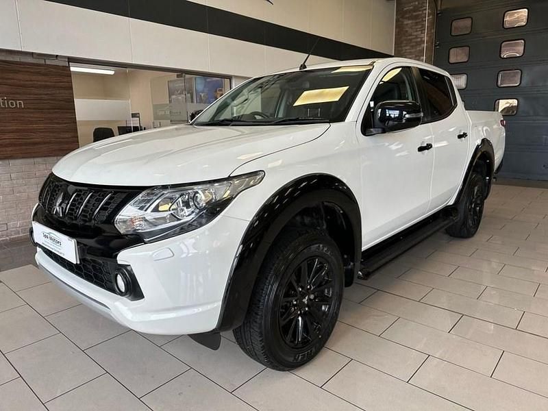 Used Mitsubishi L200 181 HP (133 kW) 2020 White Pickup