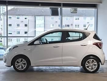Usado Hyundai i10 SE 66 HP (48 kW) 2017 Branco Citadino
