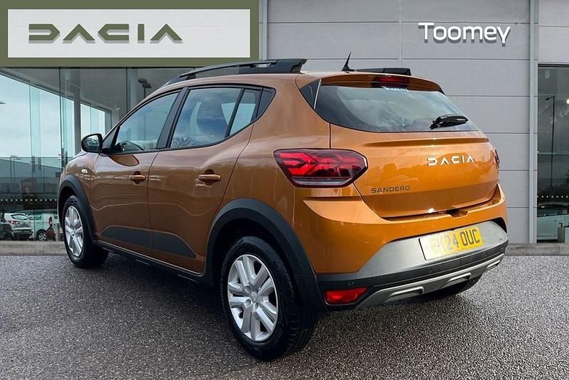 Used Dacia Sandero Expression 2024 Orange Hatchback