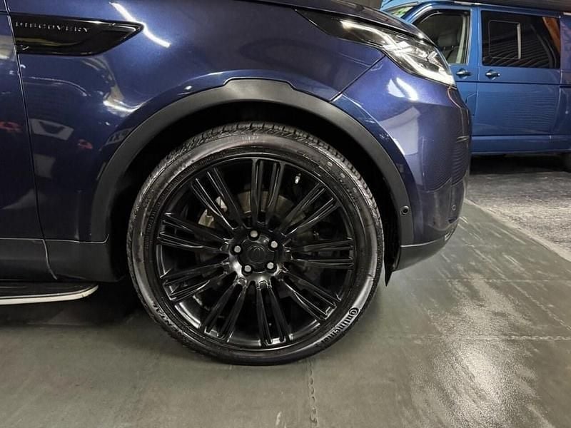 Used Land Rover Discovery 5 HSE 306 HP (225 kW) 2018 Blue SUV