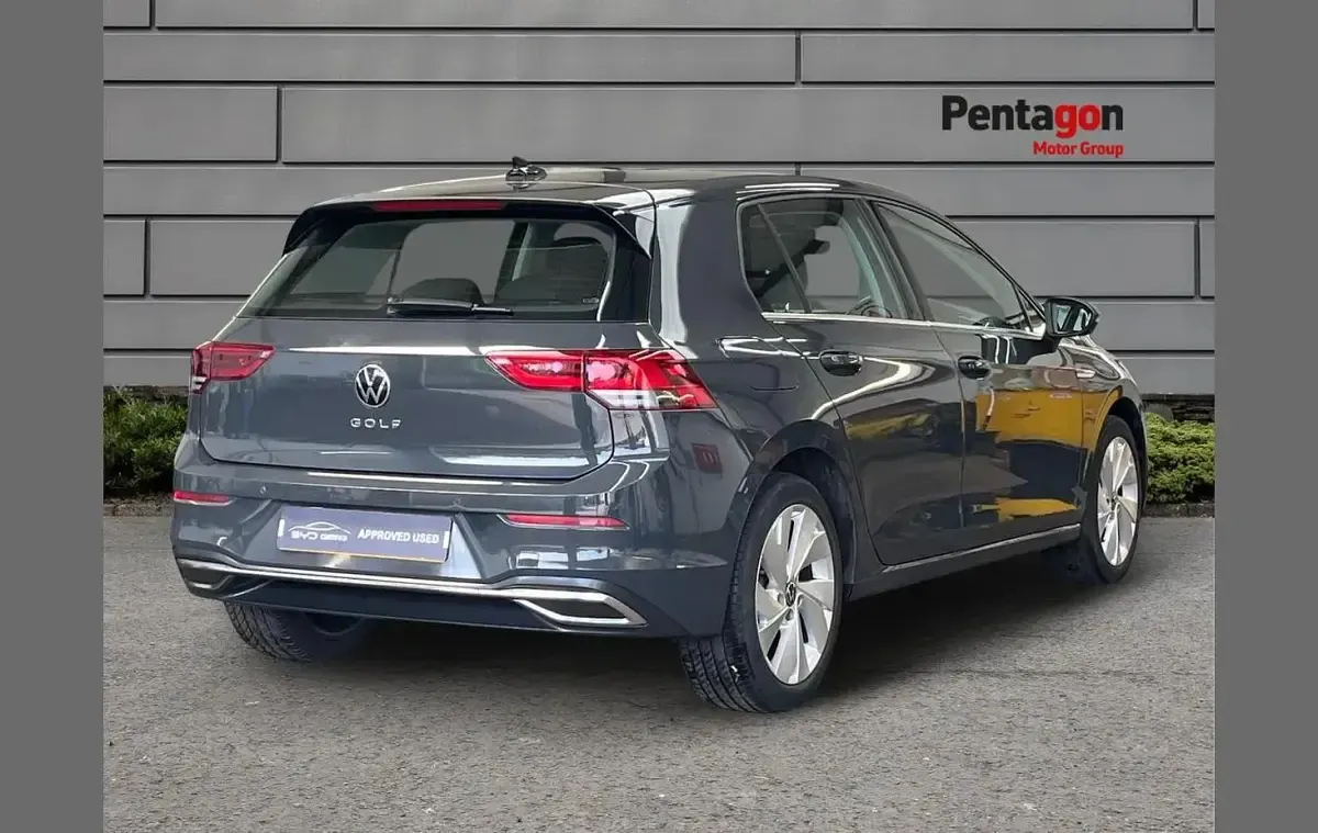 Used VW Golf VIII Style 128 HP (94 kW) 2020 Grey Hatchback
