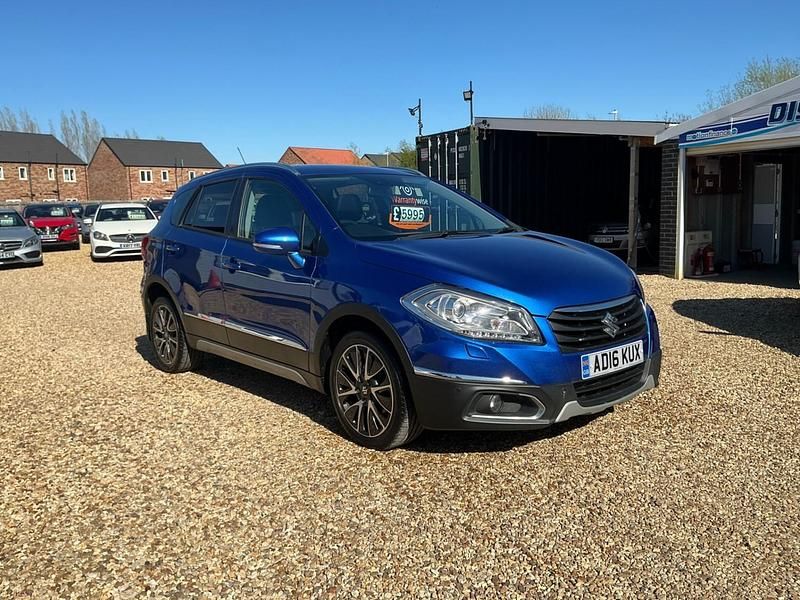 Used Suzuki SX4 SZ5 120 HP (88 kW) 2016 Blue Hatchback