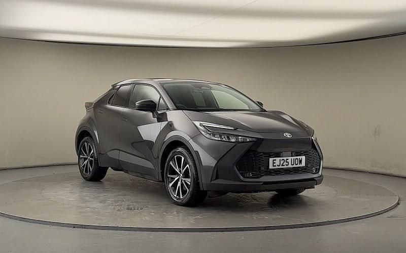 Used Toyota C-HR Design 223 HP (164 kW) 2025 Magnetic grey SUV