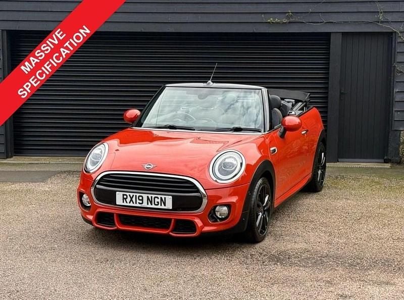 Used Mini Cooper Cabriolet Sport 136 HP (100 kW) 2019 Orange Cabriolet