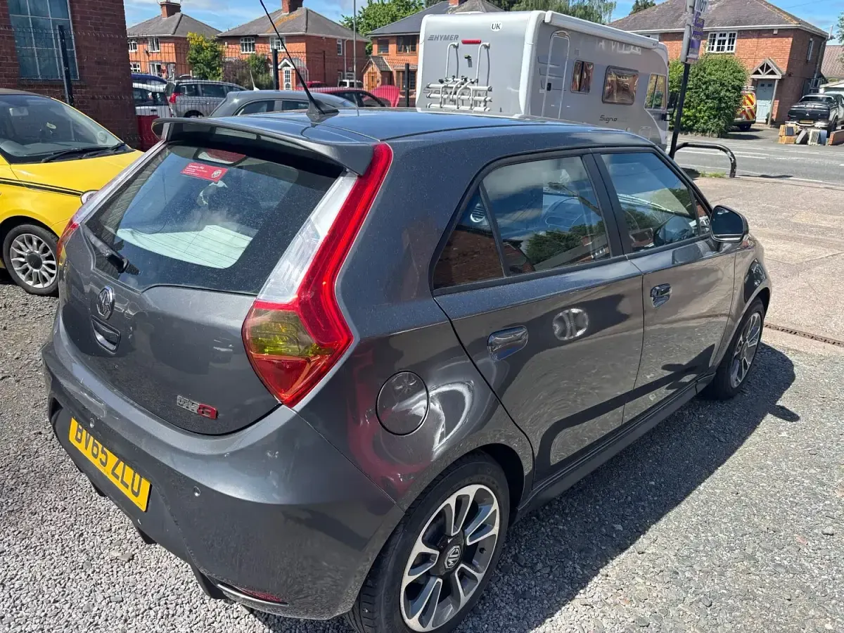 Used MG MG3 106 HP (77 kW) 2015 Grey Hatchback