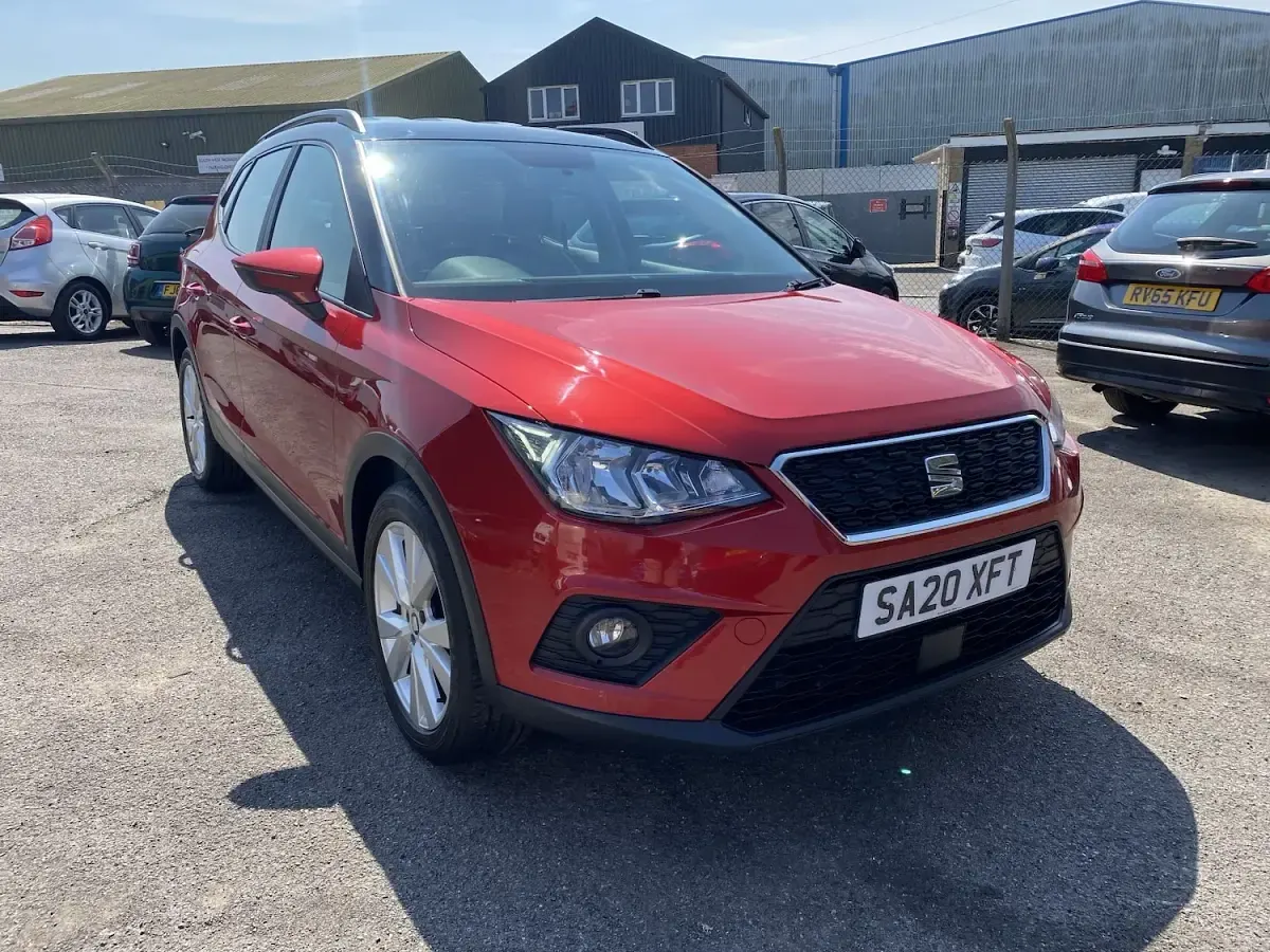 Used Seat Arona SE Technology 95 HP (69 kW) 2020 Red SUV