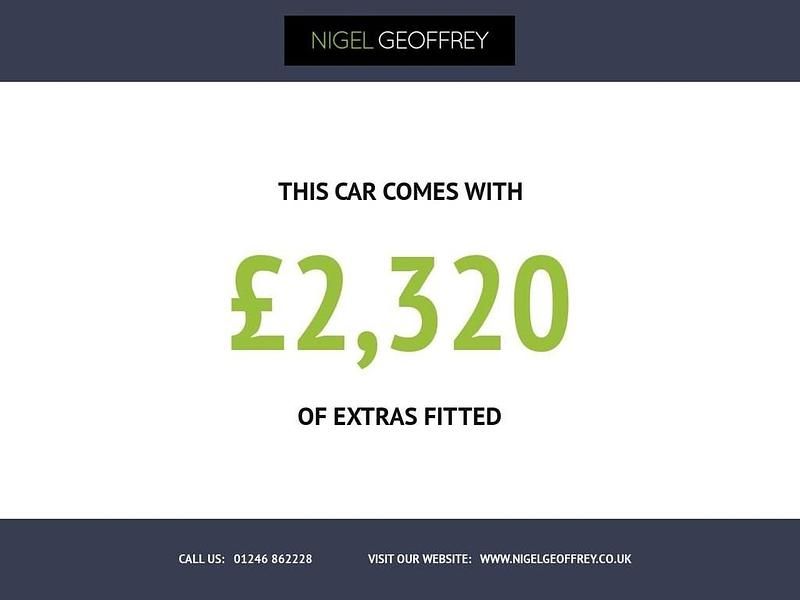 Used Dacia Sandero Lauréate 90 HP (66 kW) 2016 Red Hatchback