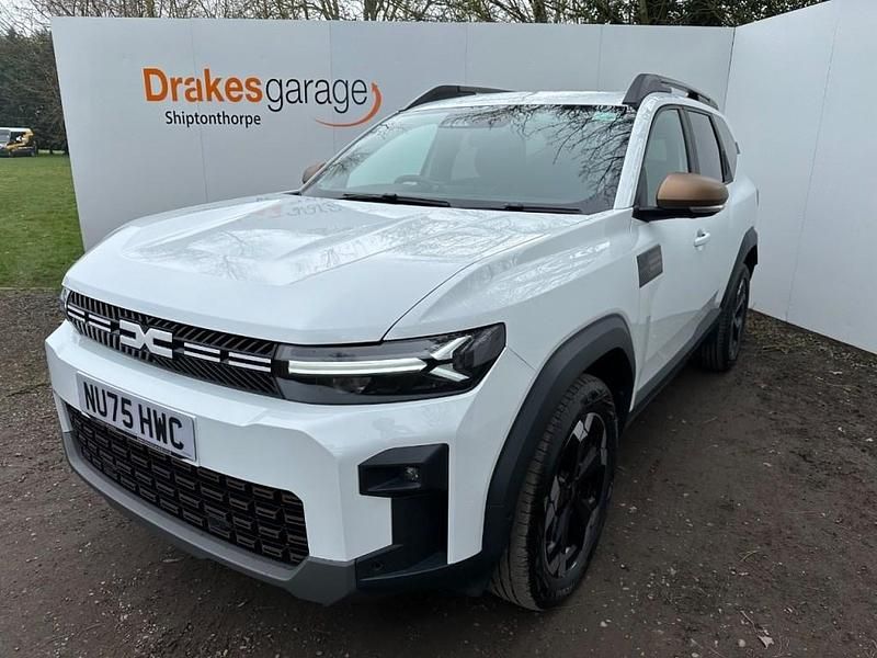 Used Dacia Bigster Extreme 156 HP (114 kW) 2025 White SUV