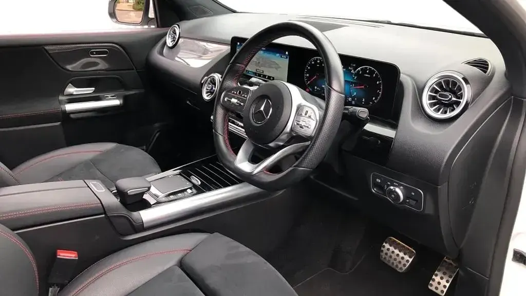 Used Mercedes GLA200 AMG Line Premium 2022 White SUV