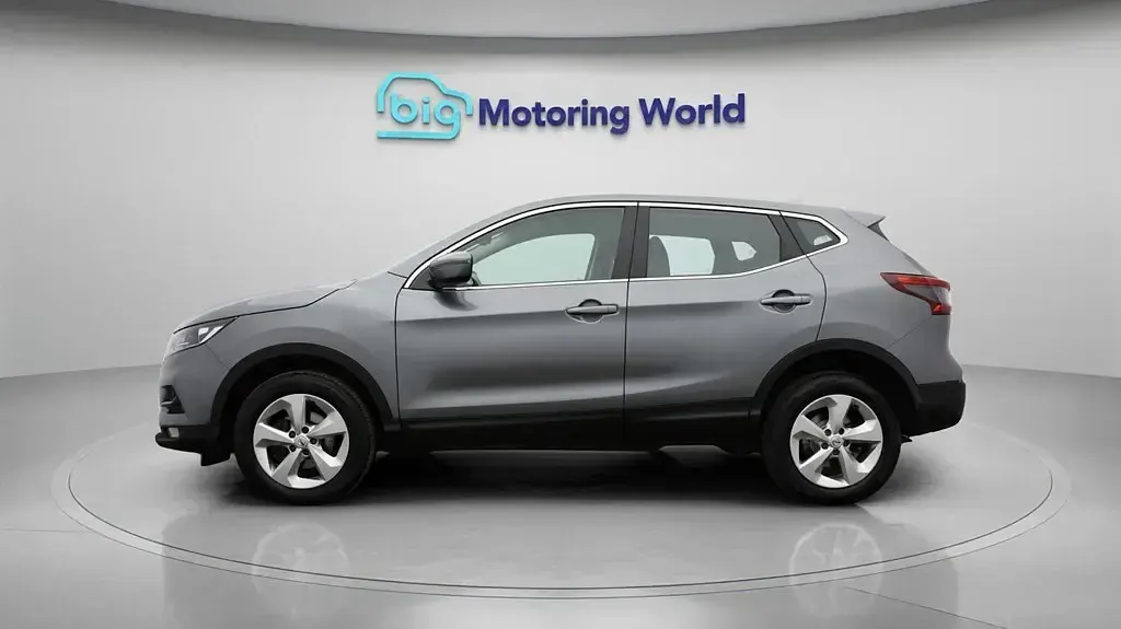 Used Nissan Qashqai Acenta Premium 160 HP (117 kW) 2020 Grey SUV