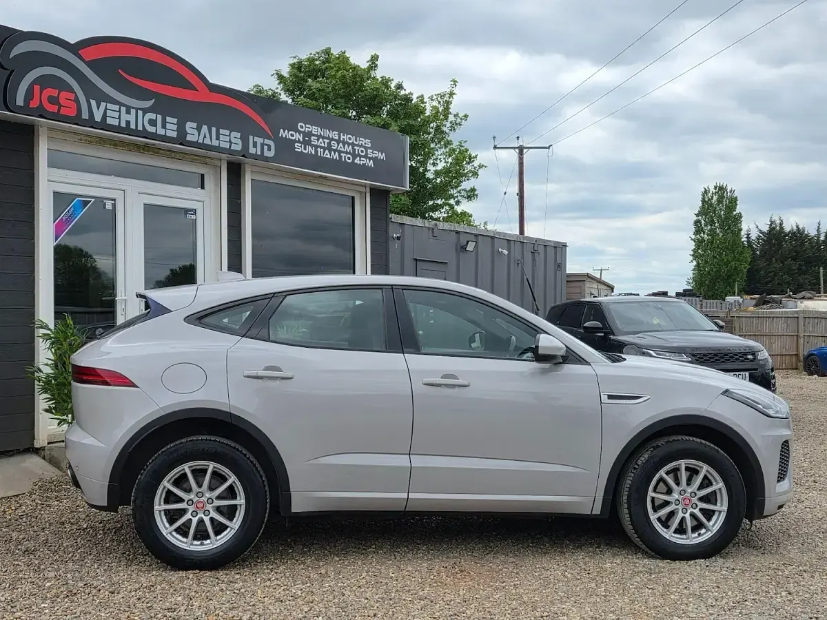 Used Jaguar E-Pace R-Dynamic 150 HP (110 kW) 2018 Grey SUV