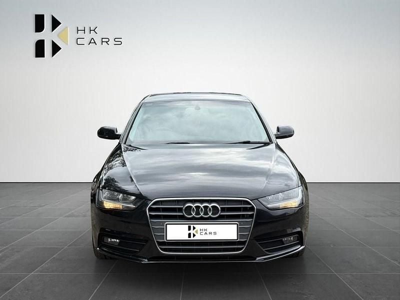 Begagnad Audi A4 Design 177 HK (130 kW) 2014 Svart Sedan