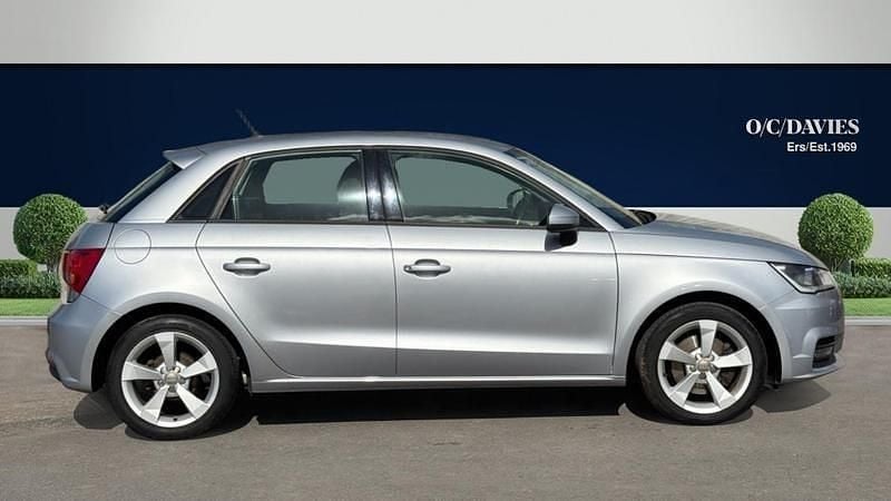 Used Audi A1 Sportback Sport 125 HP (91 kW) 2016 Silver Hatchback