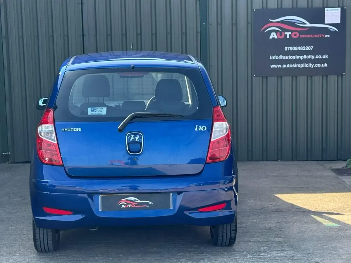 Used Hyundai i10 Active 86 HP (63 kW) 2012 Blue Hatchback