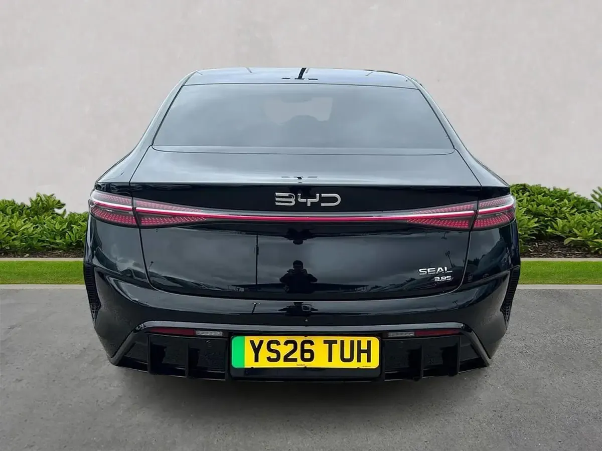 New BYD Seal 389 kW (530 HP) 2026 Black Sedan
