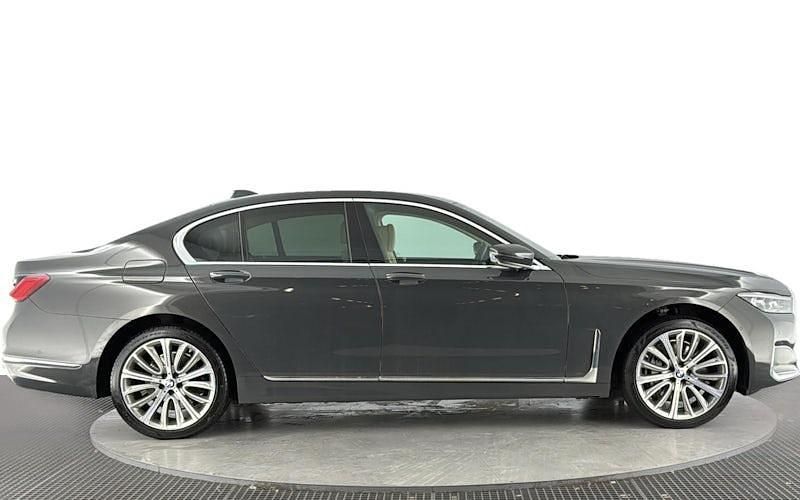 Used BMW 745e Comfort Edition 394 HP (289 kW) 2021 Grey Sedan