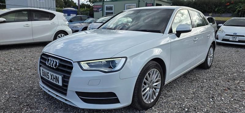 Used Audi A3 2015 White Hatchback