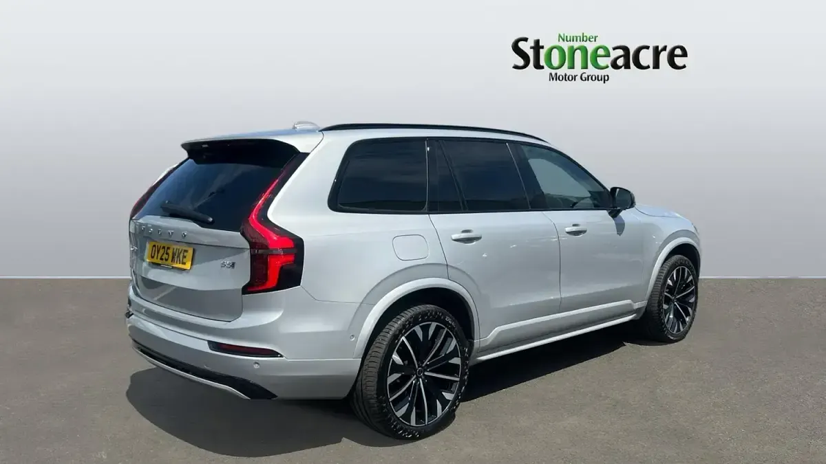 Used Volvo XC90 Ultra 455 HP (334 kW) 2025 Silver SUV