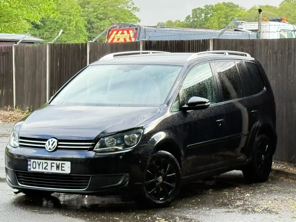 Used VW Touran SE 2012 Black MPV