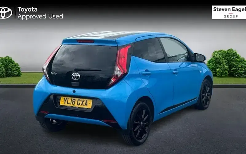 Used Toyota Aygo x-press 69 HP (50 kW) 2019 Hatchback