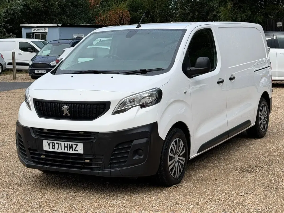 Used Peugeot Expert Premium 2022 White Van